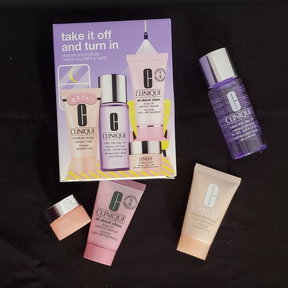 Clinique Take it off and Turn in Set - Picture 2 of 2